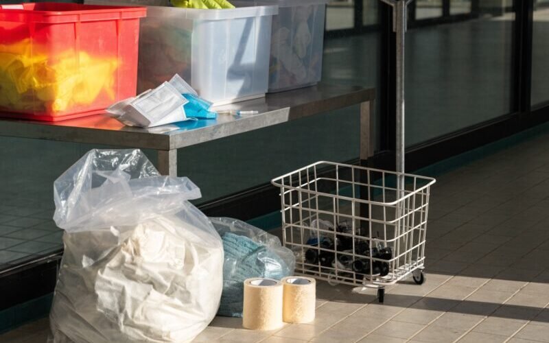 Procedimento correto de descarte de resíduos da saúde em ambiente hospitalar